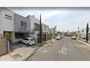 Casa en Venta en Bosques del Centinela Zapopan