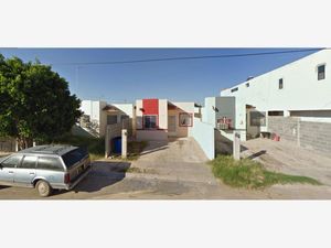 Casa en Venta en Villas de San Miguel Nuevo Laredo