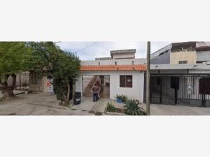 Casa en Venta en José Luis Lozano Cadereyta Jiménez