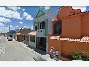 Casa en Venta en Camino Real Guadalupe