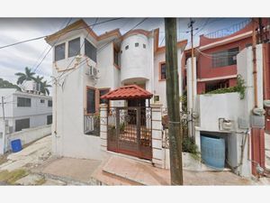 Casa en Venta en Lomas de Rosales Tampico