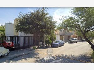 Casa en Venta en Mision Real Apodaca