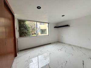 CASA EN CONDOMINIO EN RENTA EN INTERLOMAS