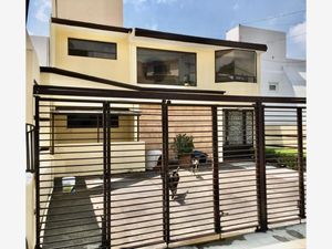 Casa en Venta en Paseos del Bosque Naucalpan de Juárez