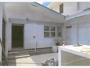 Casa en Venta en Oblatos Guadalajara