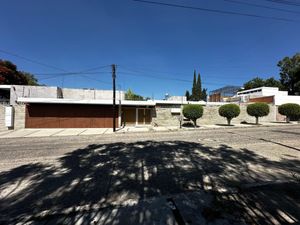 Casa en Venta en Arbide León