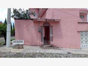 Casa en Venta en Hacienda Tetela Cuernavaca