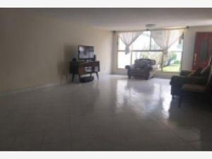 Casa en Venta en Viveros de la Loma Tlalnepantla de Baz