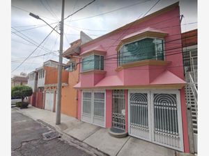 Casa en Venta en Heroes de Churubusco Iztapalapa