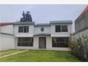 Casa en Venta en Viveros de la Loma Tlalnepantla de Baz