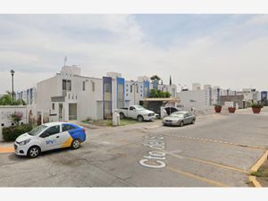 Casa en Venta en Colinas del Sol Corregidora