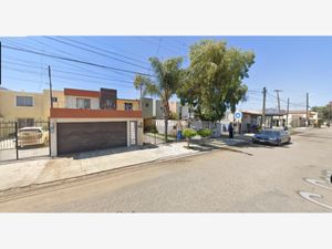 Casa en Venta en Los Maestros Ensenada