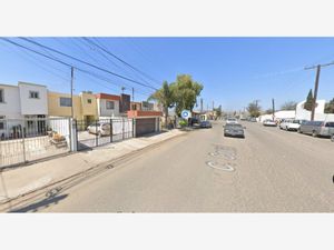 Casa en Venta en Los Maestros Ensenada