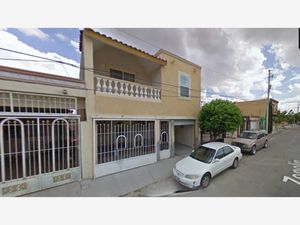 Casa en Venta en Jardines del Aeropuerto Juárez