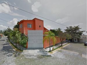 Casa en Venta en Burgos Temixco