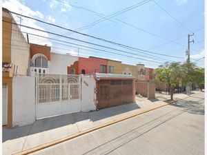 Casa en Venta en Los Naranjos Celaya