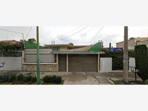 Casa en Venta en Jardines de la Florida Naucalpan de Juárez