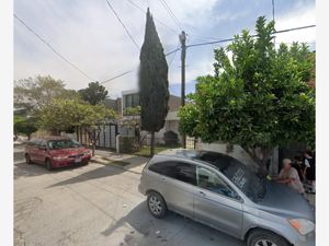 Casa en Venta en Colonial Tlaquepaque San Pedro Tlaquepaque