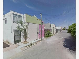 Casa en Venta en Los Muros Reynosa