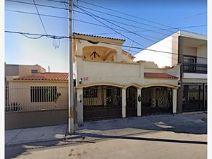 Casa en Venta en Jardines del Lago Mexicali