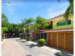 Casa en Venta en Insurgentes 1a Secc Guadalajara