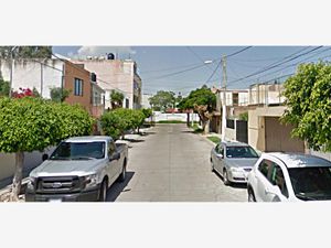 Casa en Venta en Las Arboledas Celaya