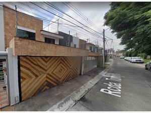 Casa en Venta en La Aurora Zapopan