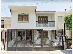 Casa en Venta en Jardines de la Paz San Pedro Tlaquepaque