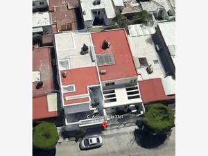 Casa en Venta en La Calma Zapopan