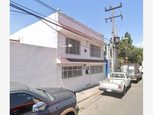 Casa en Venta en Villa de las Flores 1a Sección (Unidad Coacalco) Coacalco de Berriozábal