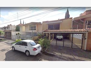 Casa en Venta en Bosques de La Victoria Guadalajara