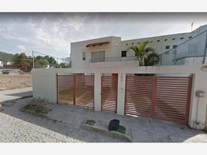 Casa en Venta en Delfines Puerto Vallarta