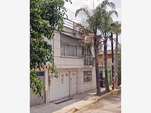 Casa en Venta en Benito Juárez (La Aurora) Nezahualcóyotl