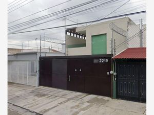 Casa en Venta en Jardines de La Cruz 1a. Sección Guadalajara