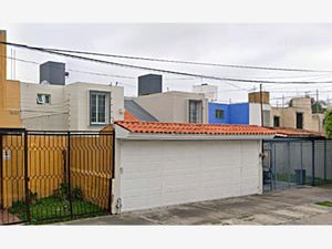 Casa en Venta en La Estancia Zapopan