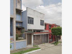 Casa en Venta en Jardines de La Cruz 1a. Sección Guadalajara