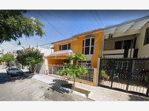 Casa en Venta en Jardines de la Paz Guadalajara