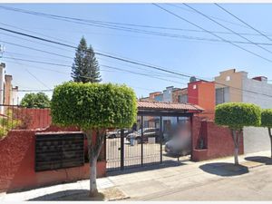 Casa en Venta en El Colli Urbano 1a. Sección Zapopan