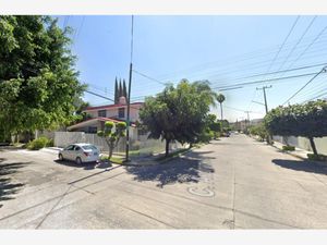 Casa en Venta en La Calma Zapopan