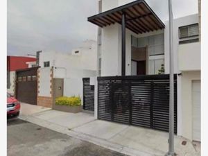 Casa en Venta en Colinas del Cimatario Querétaro