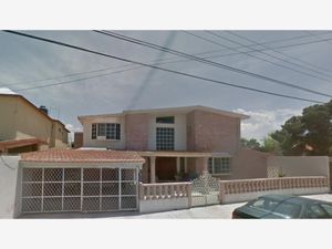 Casa en Venta en Del Valle Ramos Arizpe