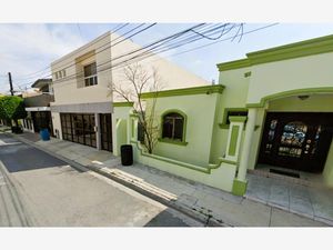 Casa en Venta en Residencial la Española Monterrey