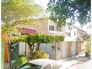 Casa en Venta en Jardines Alcalde Guadalajara