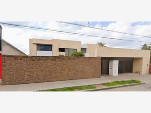 Casa en Venta en Las Águilas San Luis Potosí