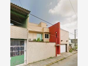 Casa en Venta en Esfuerzo de los Hermanos Del Trabajo Coatzacoalcos