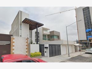 Casa en Venta en Colinas del Cimatario Querétaro