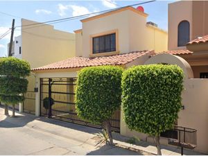 Casa en Venta en Los Portales Hermosillo