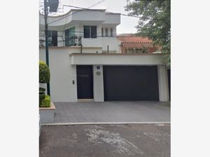 Casa en Venta en Del Carmen Coyoacán