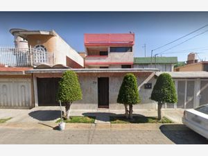 Casa en Venta en Bosques de Aragon Nezahualcóyotl