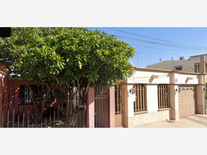 Casa en Venta en Residencias Mexicali